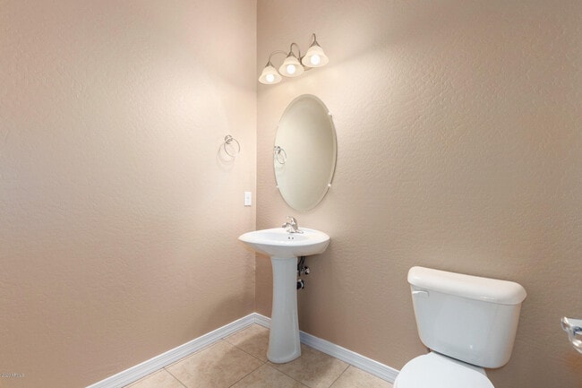 Building Photo - 8642 Wandering Creek Rd