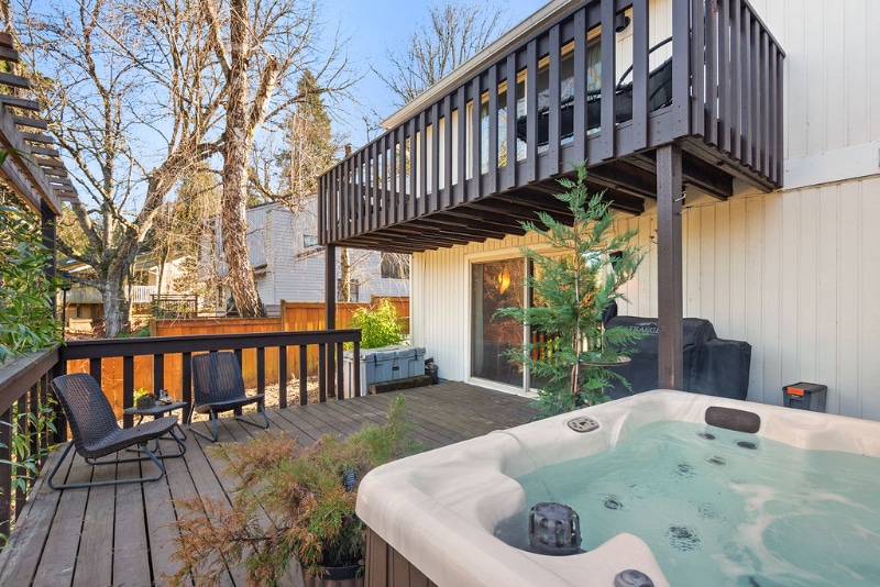 Building Photo - 16305 NE Fargo Ct