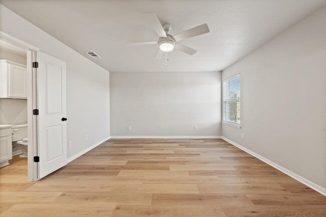 Building Photo - 3111 Wasilla Dr