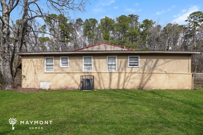 Building Photo - 925 Eldorado Dr