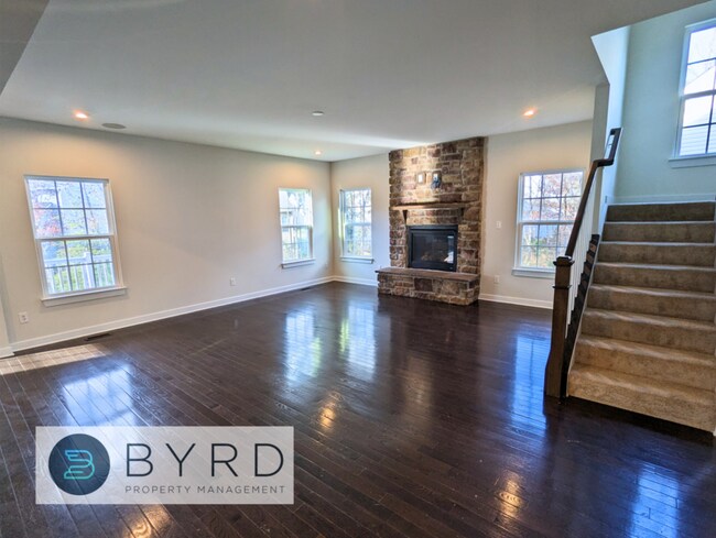 Building Photo - 15700 Cambria Cove Blvd