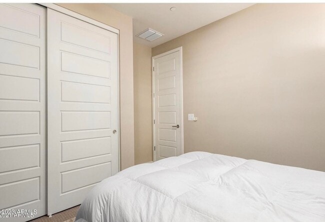 Building Photo - 9001 E San Victor Dr