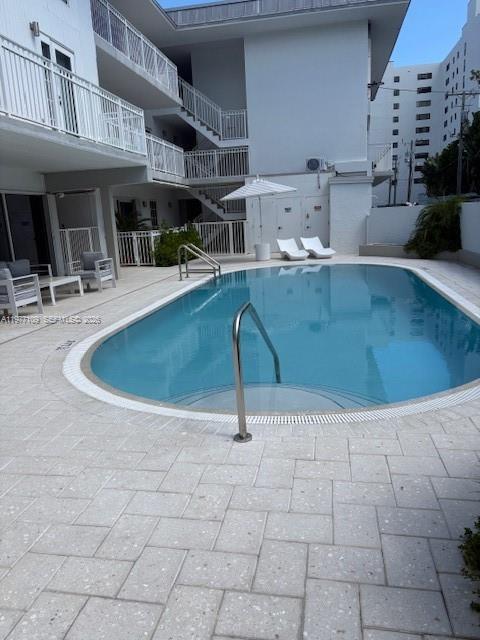 Building Photo - 290 Sunrise Dr