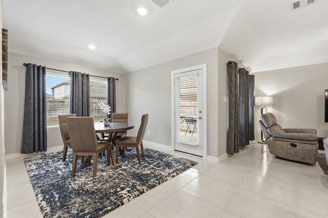 Building Photo - 14139 Greystone Ter St