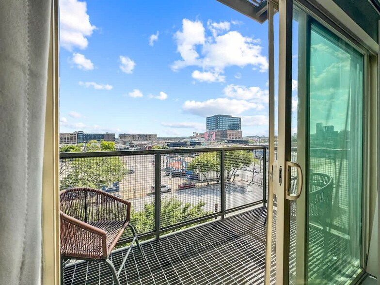 Building Photo - 2901 Indiana St