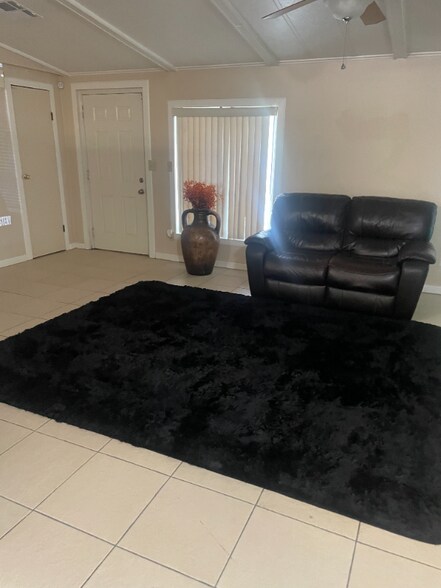 Building Photo - 2111 S 248th Ave