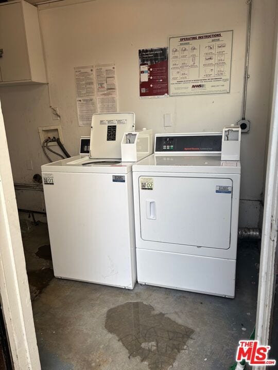 Building Photo - 951 Menlo Ave