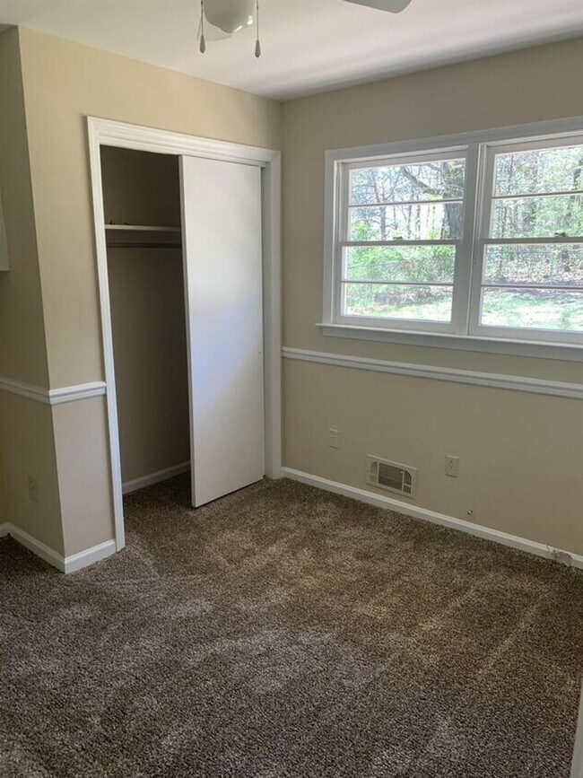 Building Photo - Beautiful Brick Ranch on Expansive Private Lot Near Athens