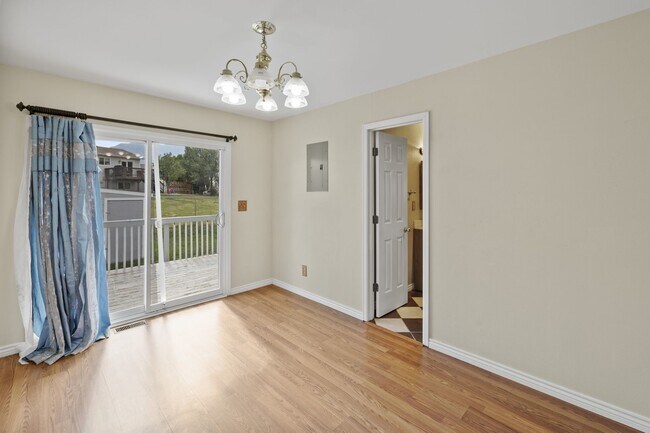 Building Photo - 4319 Millburn S