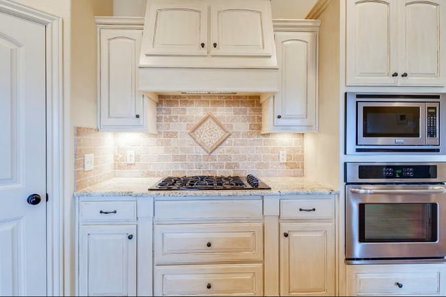 Building Photo - 5703 W Murfield Dr