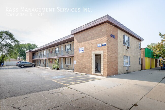 Building Photo - 5741 W 35th St