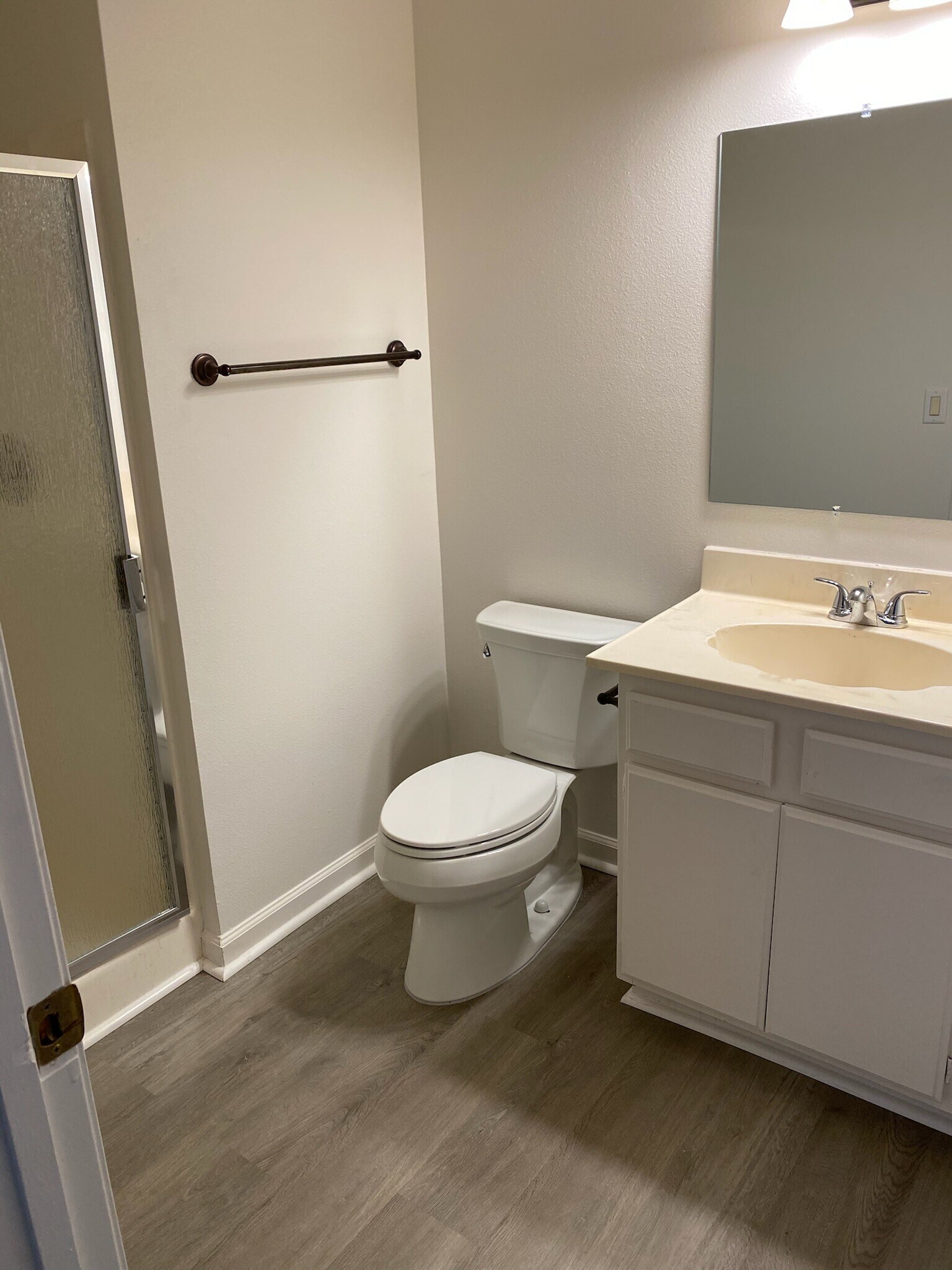 Building Photo - 4265 Mesa Vista Way