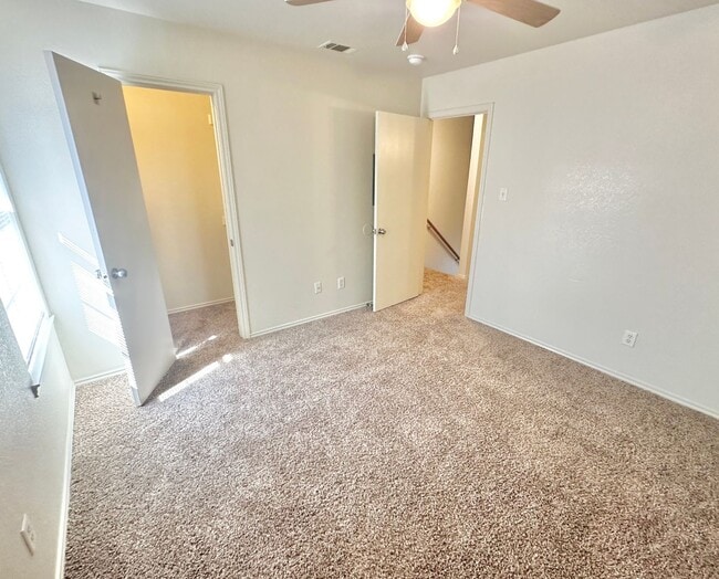Building Photo - NEW IN MANAGEMENT - AVAILABLE NOW! RENOVAT...