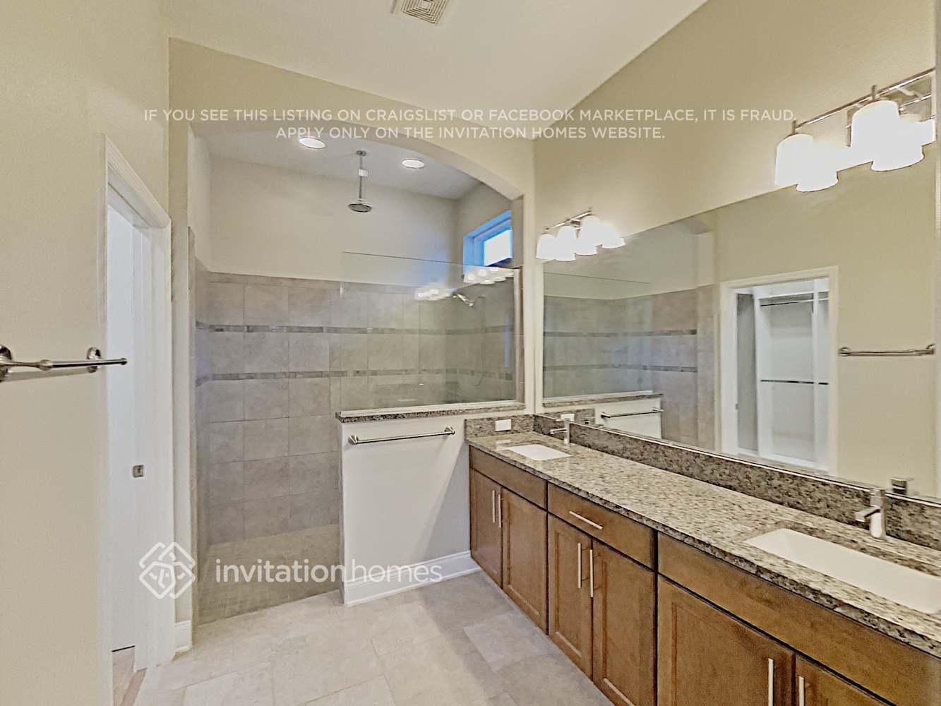 Building Photo - 16718 Abbey Hill Ct