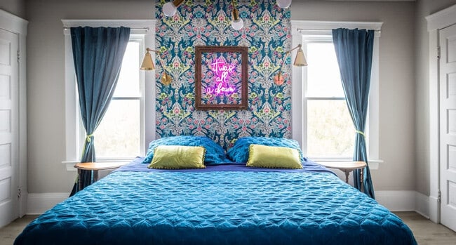 Building Photo - 6011 Ellen Ave