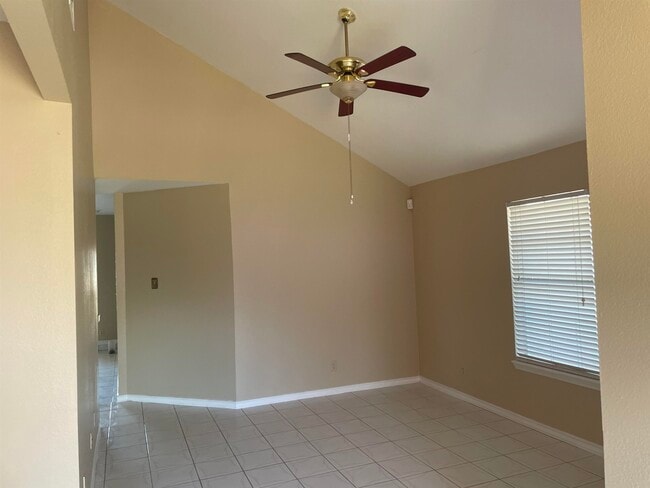 Building Photo - 8741 Augusta Loop