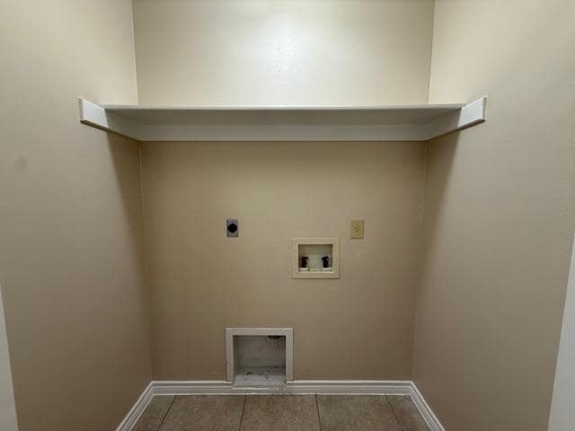 Building Photo - 2720 Camelot Dr