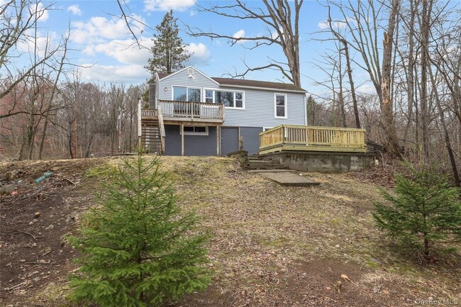 Building Photo - 8 Teatown Ct