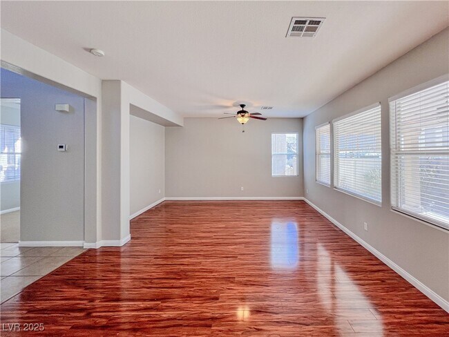 Building Photo - 8019 W Anasazi Ranch Ave