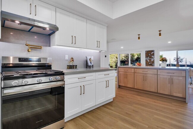 Building Photo - 26700 Indian Peak Rd