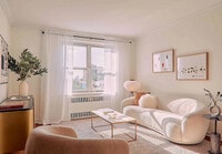 Building Photo - 220 Congress St