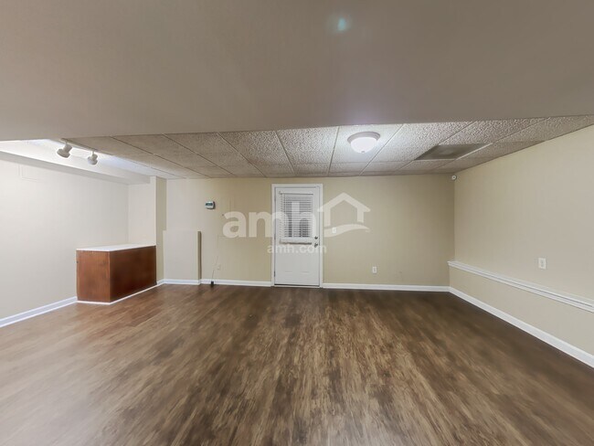 Building Photo - 7810 Wynfield Cir