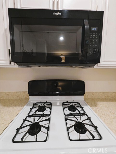 Building Photo - 11162 Camarillo St