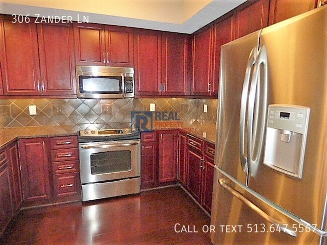 Building Photo - 306 Zander Ln