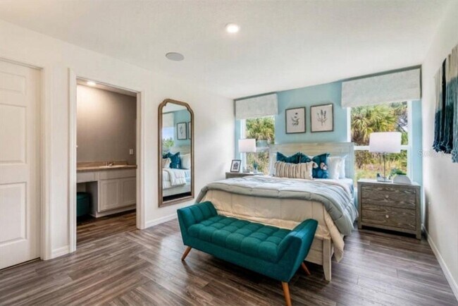 Building Photo - 6918 SW 144th Ln