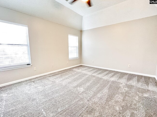 Building Photo - 44 St Albans Rd