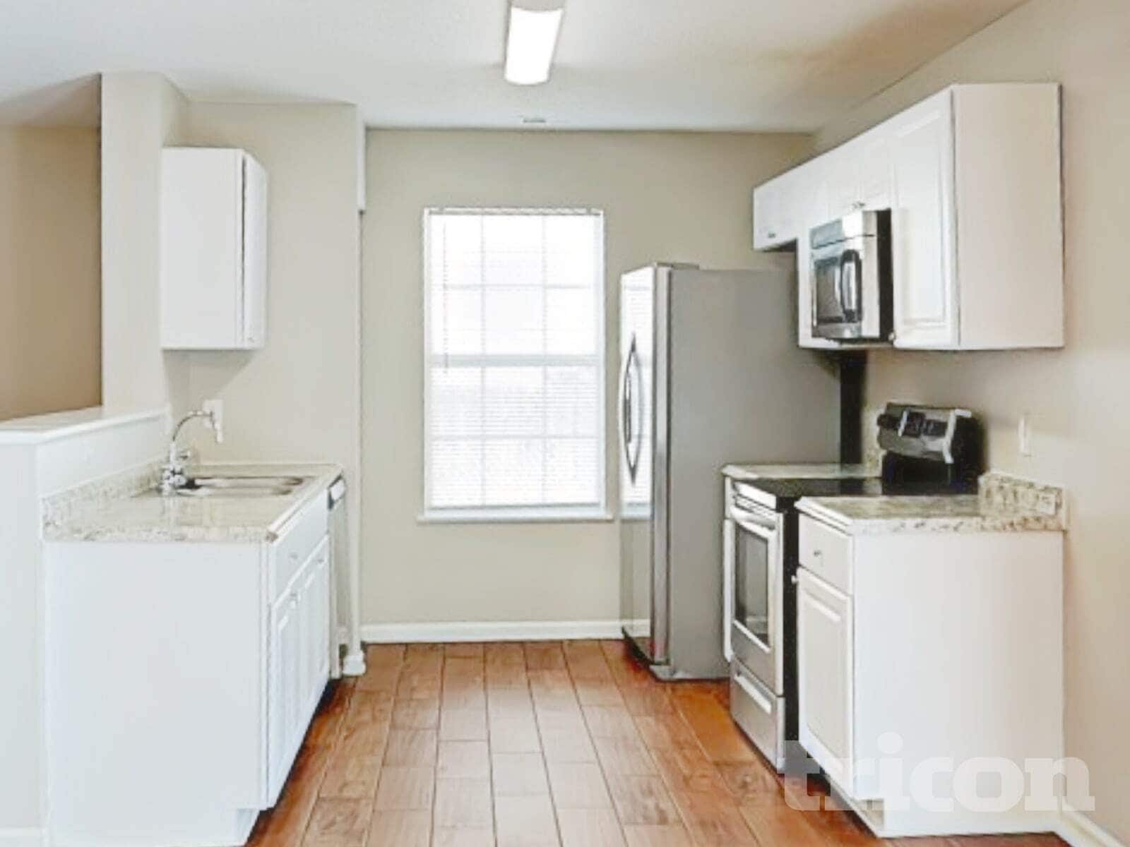 Building Photo - 2000 Lake Carolina Dr