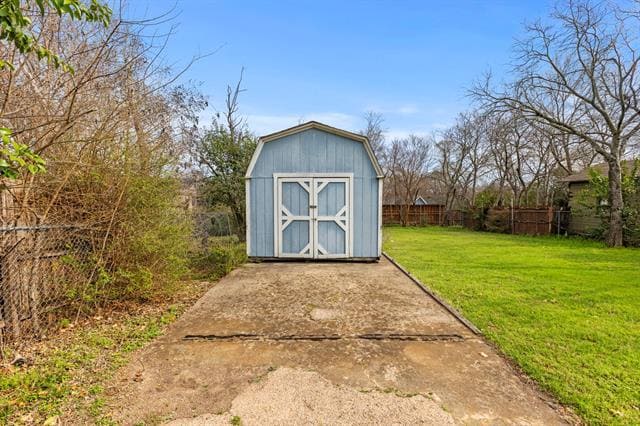 Building Photo - 8910 San Leandro Dr