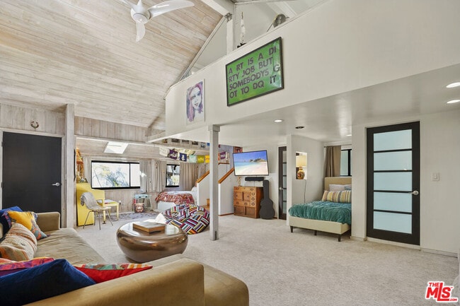 Building Photo - 28036 Sea Ln Dr