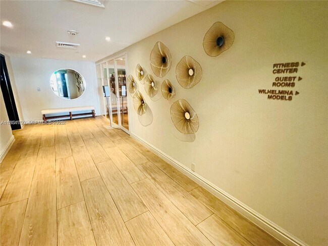 Building Photo - 1100 West Ave