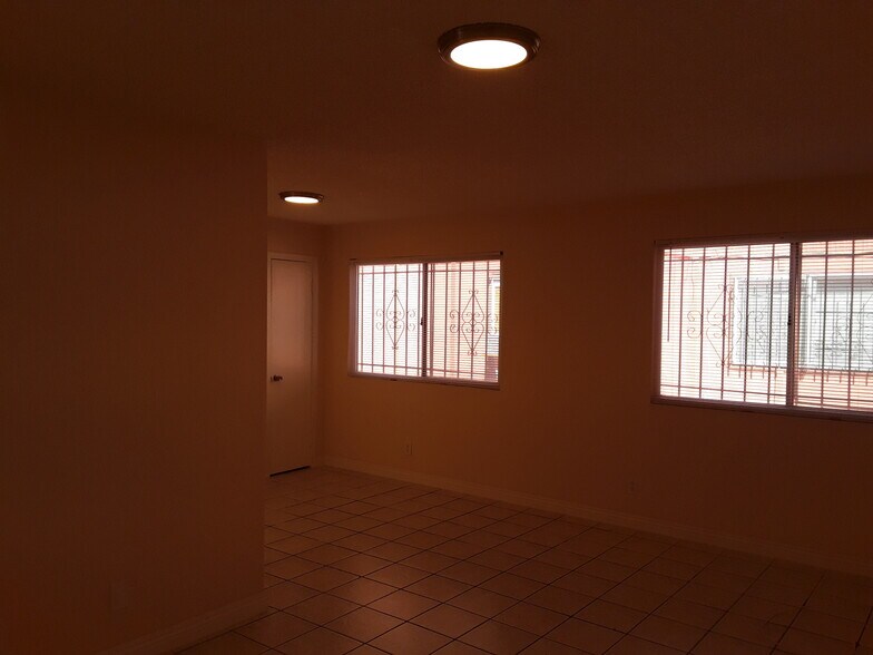 Building Photo - 3655 Kolendo Ct