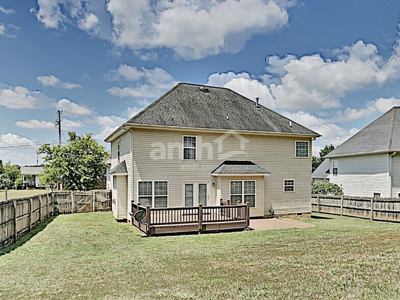 Building Photo - 1356 Pershing Hill Ln