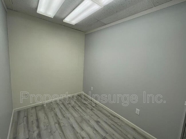 Building Photo - 1901 Railroad Ave