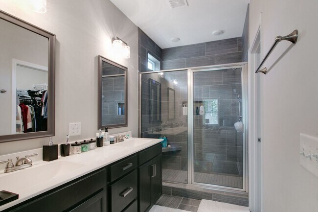 Building Photo - 1166 Eagles Nest Ln