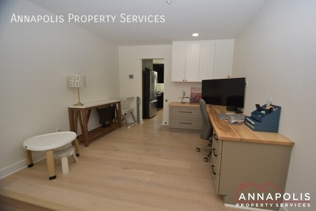 Building Photo - 1107 Brassie Ct