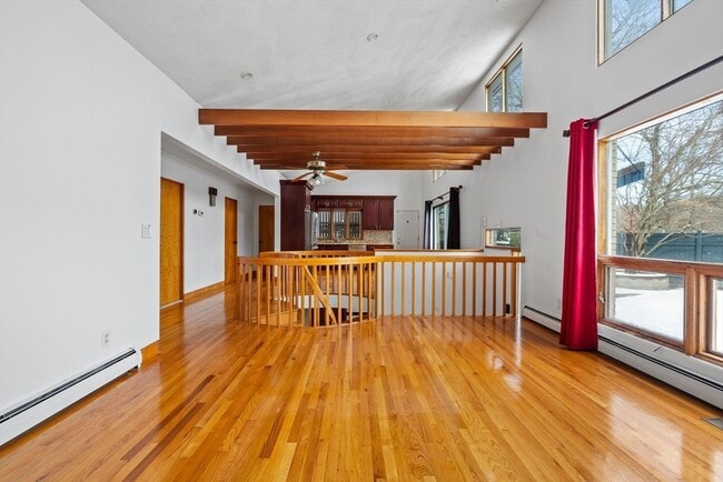 Building Photo - 330 Cambridge St