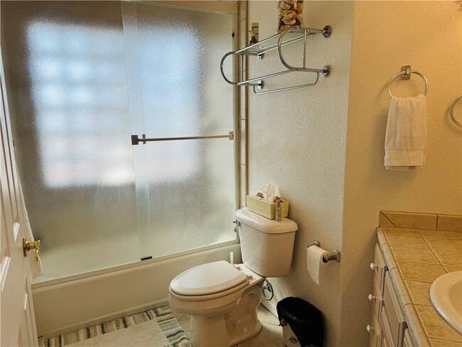 Building Photo - 2057 Sandtrap Ln