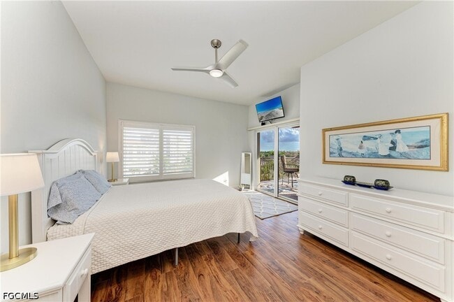 Building Photo - 14813 Laguna Dr