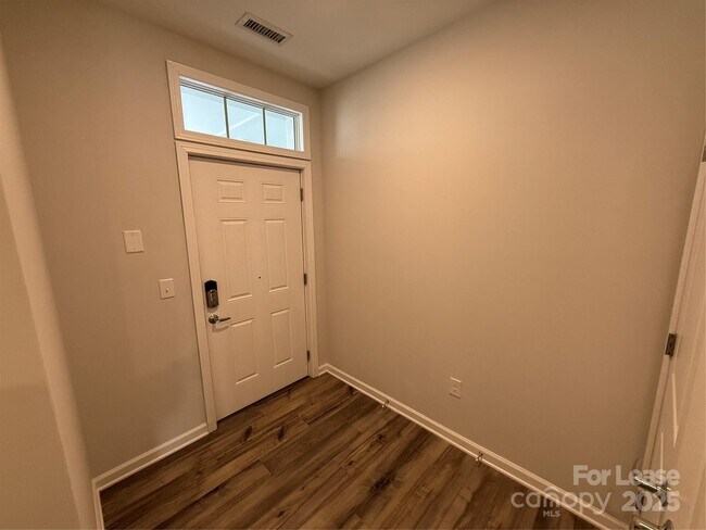 Building Photo - 4455 Reed Crk Dr