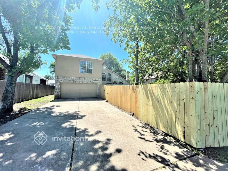 Building Photo - 837 Twin Creek Dr