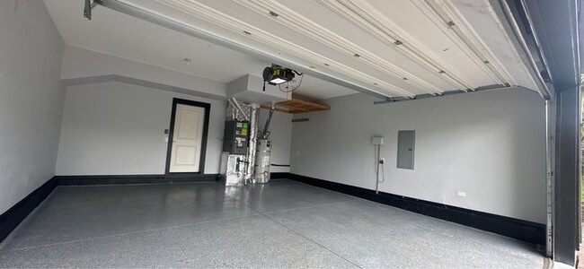 Building Photo - 913 Pintail St