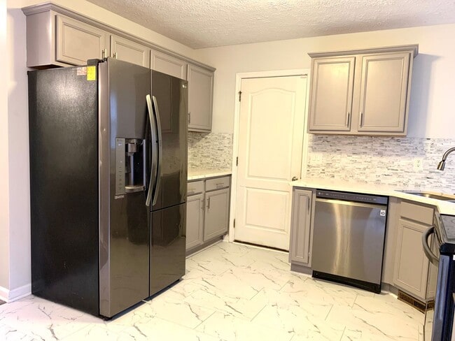 Building Photo - 946 Cobbler Dr