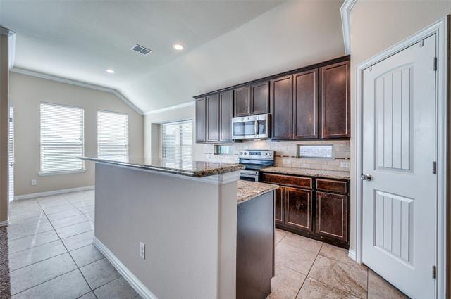 Building Photo - 16600 Amistad Ave