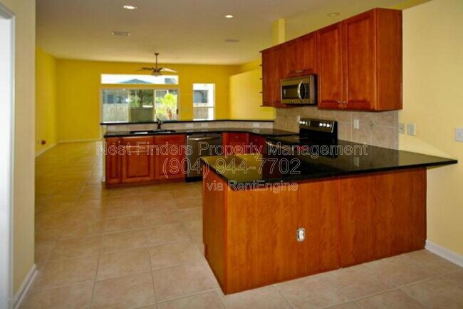 Building Photo - 801 Derby Ln