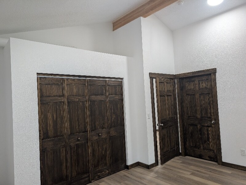 Building Photo - 320 S Toutle Rd