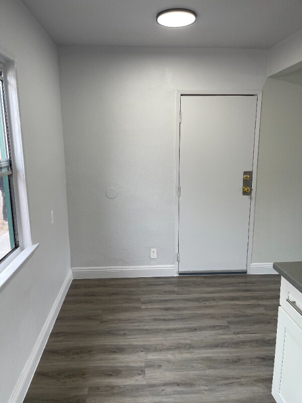 Building Photo - 6723 Brynhurst Ave